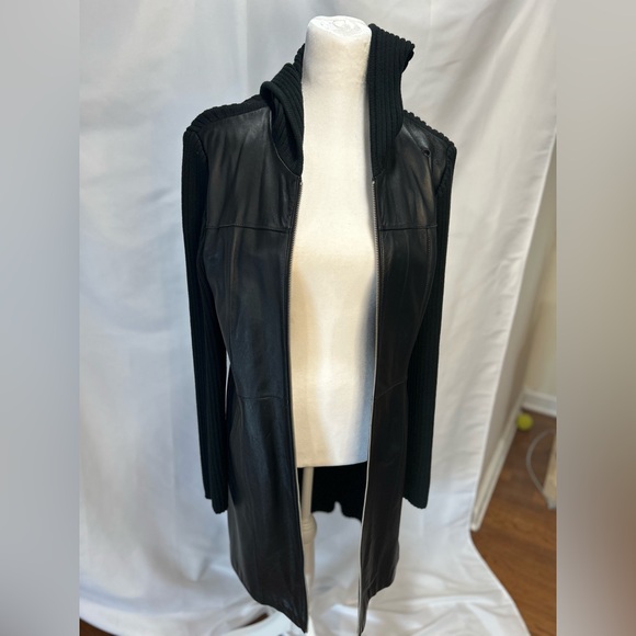 Beautiful gently used INC black leather sweater with a hood and zipper size L - Picture 5 of 13
